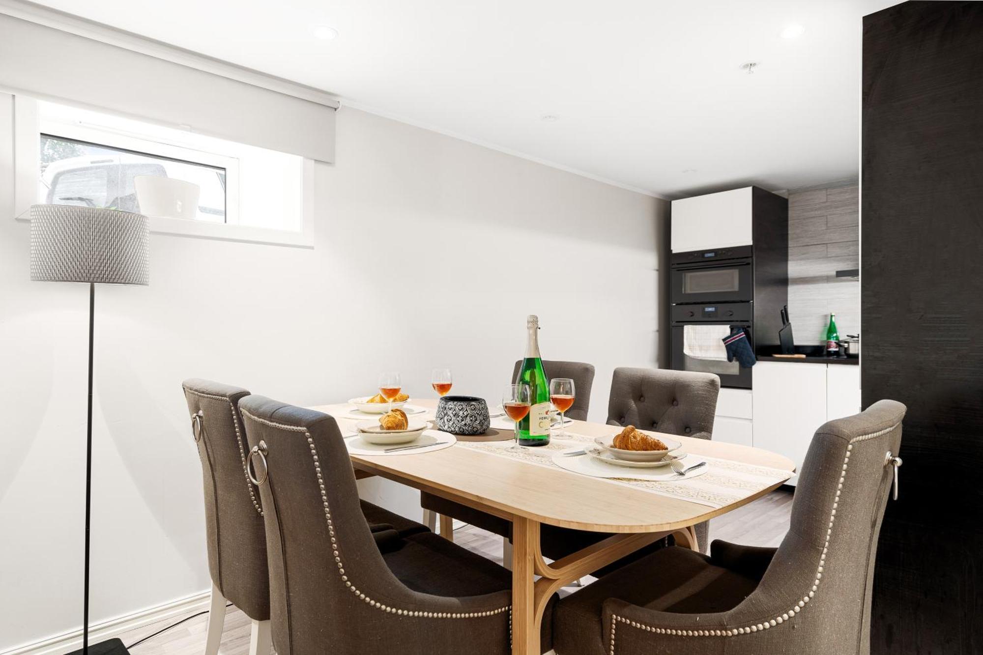 Solsiden Modern Stay: King Beds, Private Entry Trondheim Zewnętrze zdjęcie