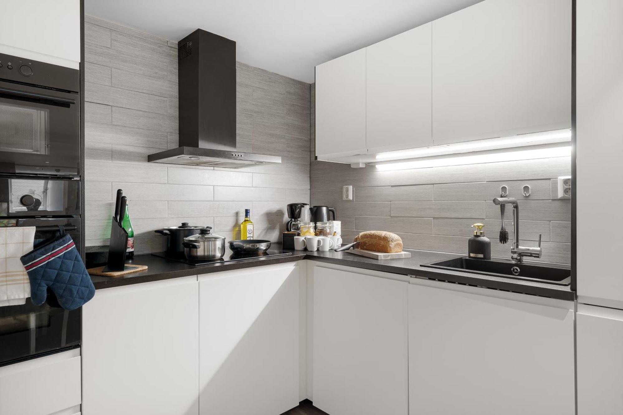 Solsiden Modern Stay: King Beds, Private Entry Trondheim Zewnętrze zdjęcie