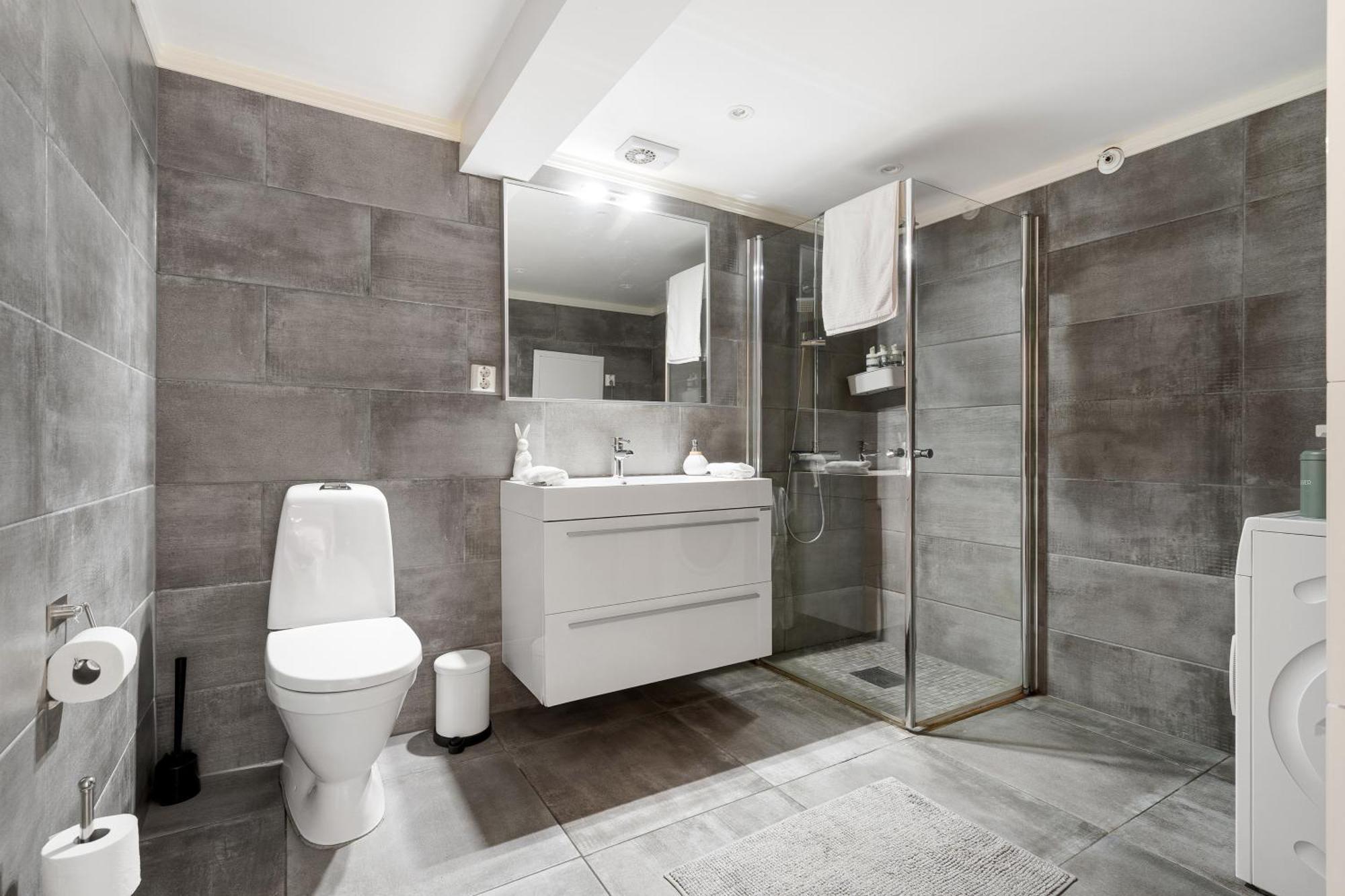 Solsiden Modern Stay: King Beds, Private Entry Trondheim Zewnętrze zdjęcie